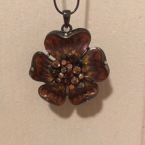 Earring and necklace set